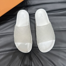 Louis Vuitton Slippers